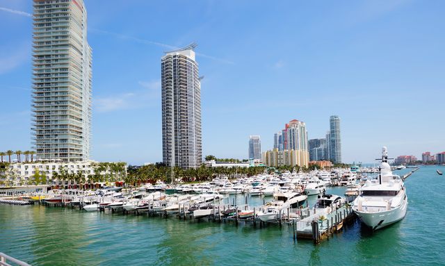 Miami International Boat Show