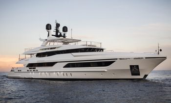 Explore the captivating seascapes of Corsica this summer with Baglietto yacht charter ANDIAMO