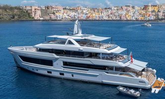 Babbo yacht charter Cantiere delle Marche Motor Yacht