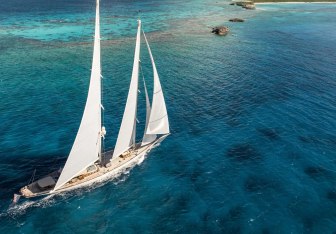 Athos Yacht Charter in Bahamas