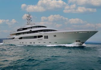 Atlas Yacht Charter in St Barts