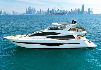 Bella Yacht Charter in Dubai