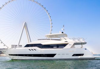 Caliente Yacht Charter in Dubai