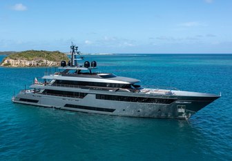 Fifty Yacht Charter in St Tropez