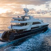 Miss Christine photo 5