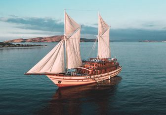 The Maj Oceanic Yacht Charter in South East Asia