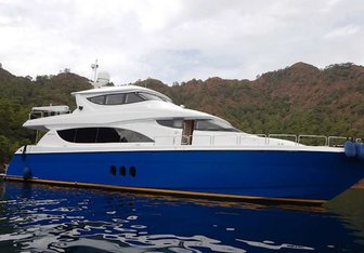 Top Shelf Yacht Charter in Miami