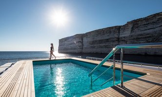 Mar yacht charter Benetti Motor Yacht